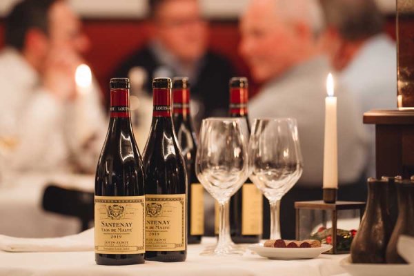Ausgesuchte Weine berühmter französischer Weingüter in der Brasserie LA VILLA